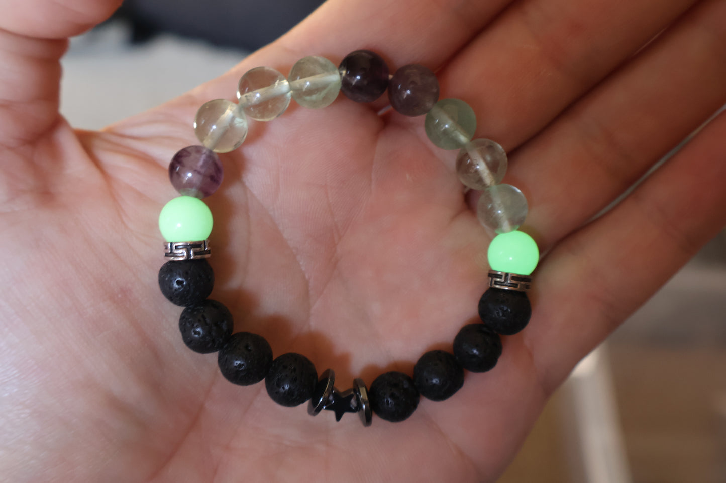 Pulsera de fluorita y lava