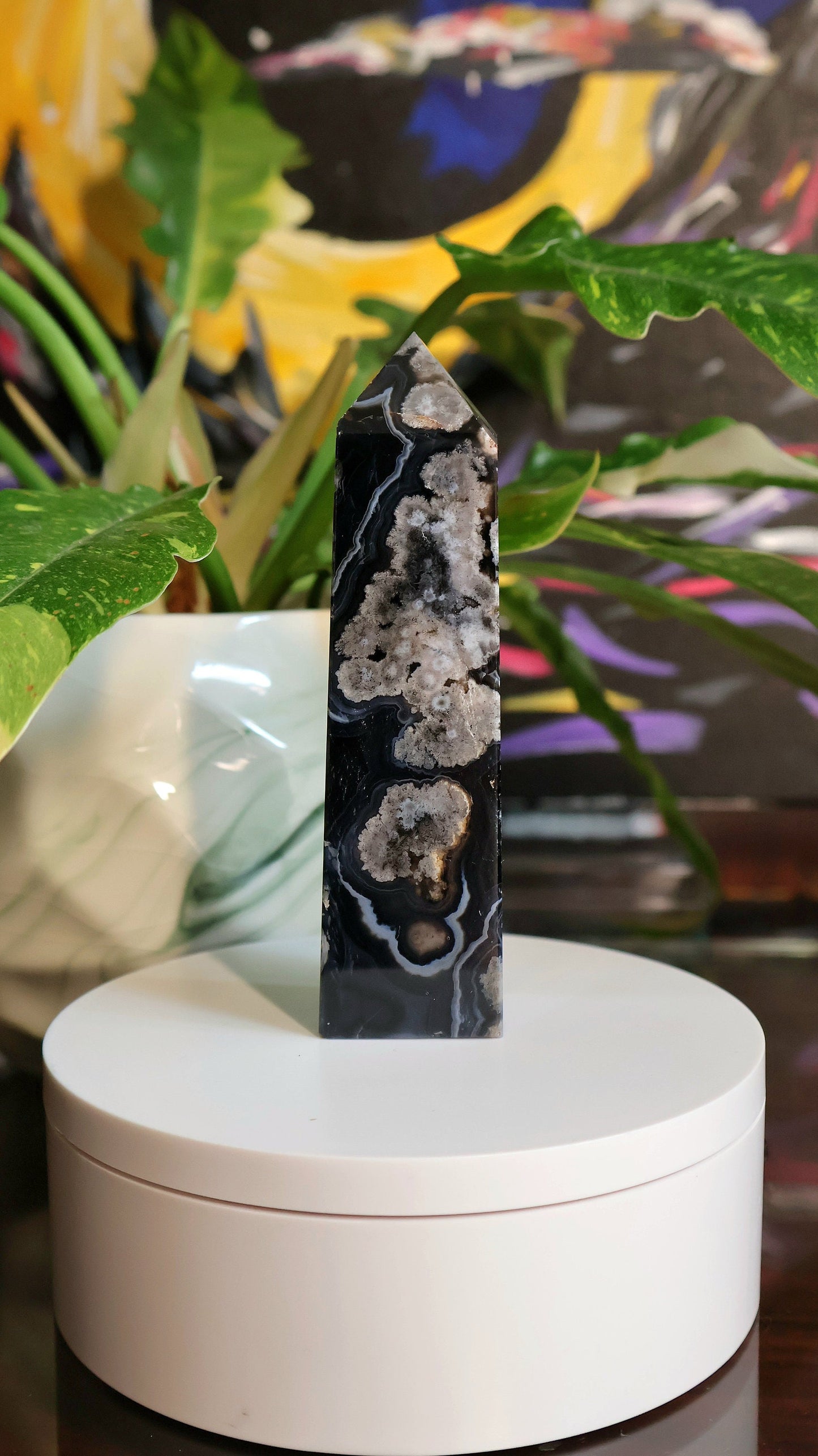 Torre de ágata de flor negra 174 g Piedra natural