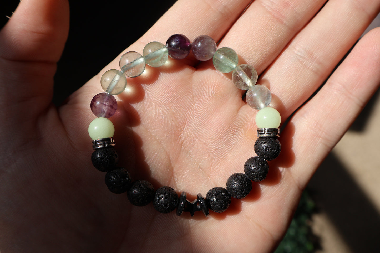 Pulsera de fluorita y lava