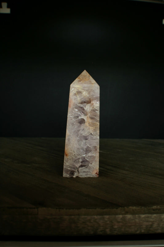 Torre de Amatista Rosa Cristal 201.00 g Piedra Natural