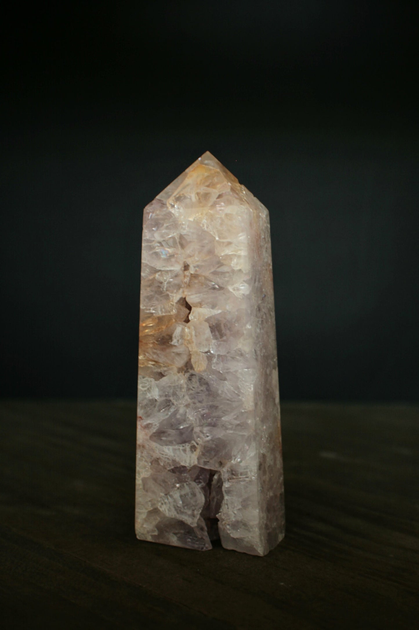 Torre de Amatista Rosa Cristal 201.00 g Piedra Natural