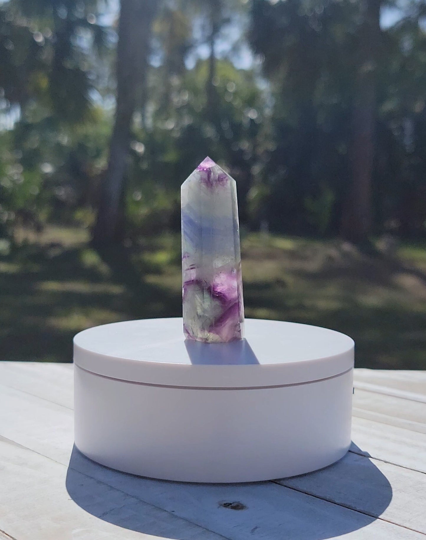 Torre de Fluorita Pluma Arcoíris 3.25 oz Piedra Natural