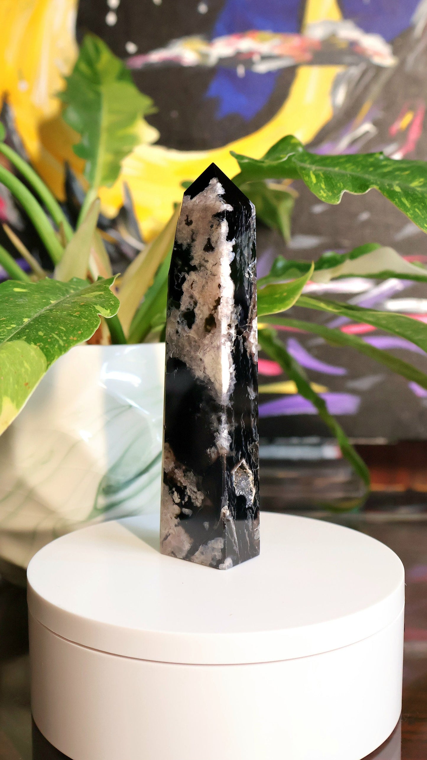 Torre de ágata flor negra 144.6 g Piedra natural