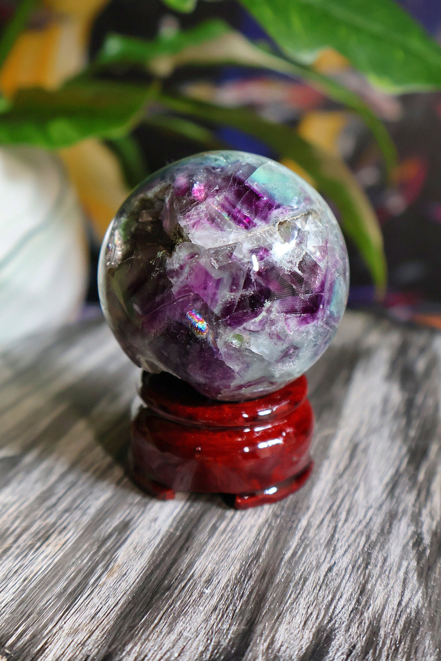 Hermosa esfera de fluorita arcoíris de pluma de 9 oz, piedra natural