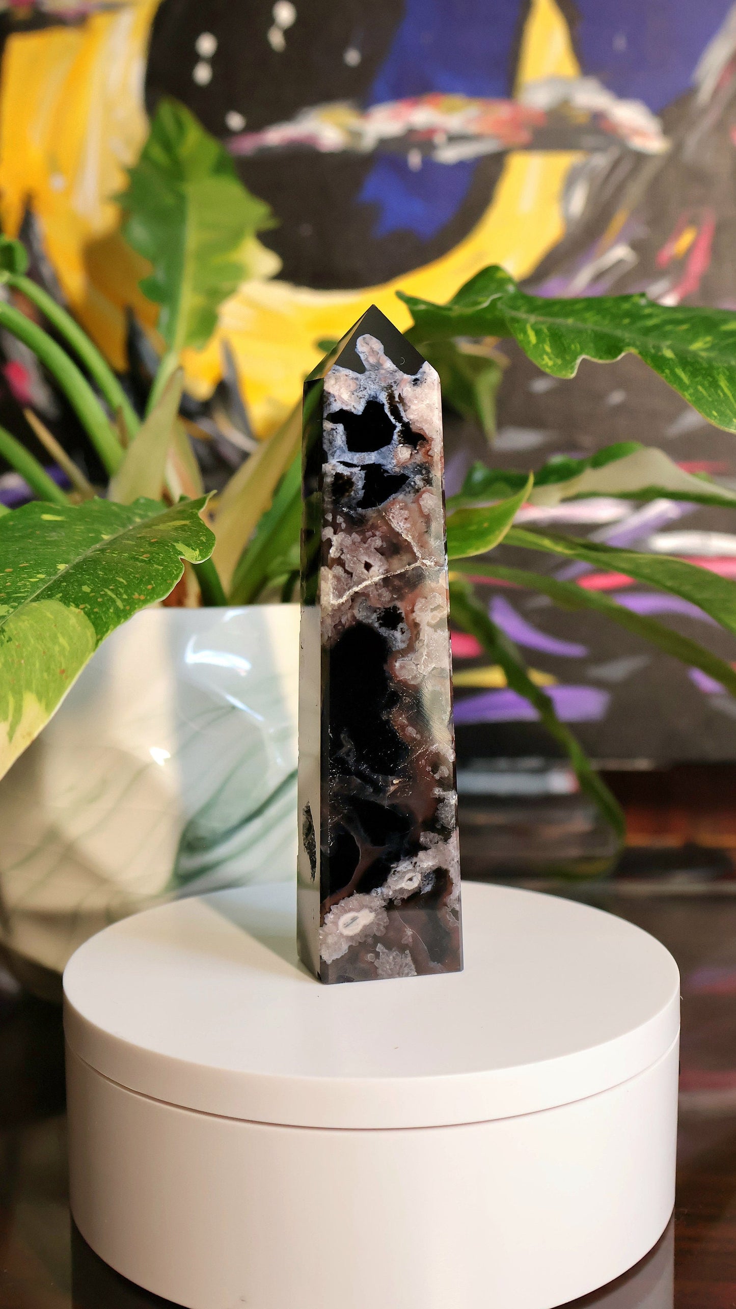Torre de ágata flor negra 144.6 g Piedra natural