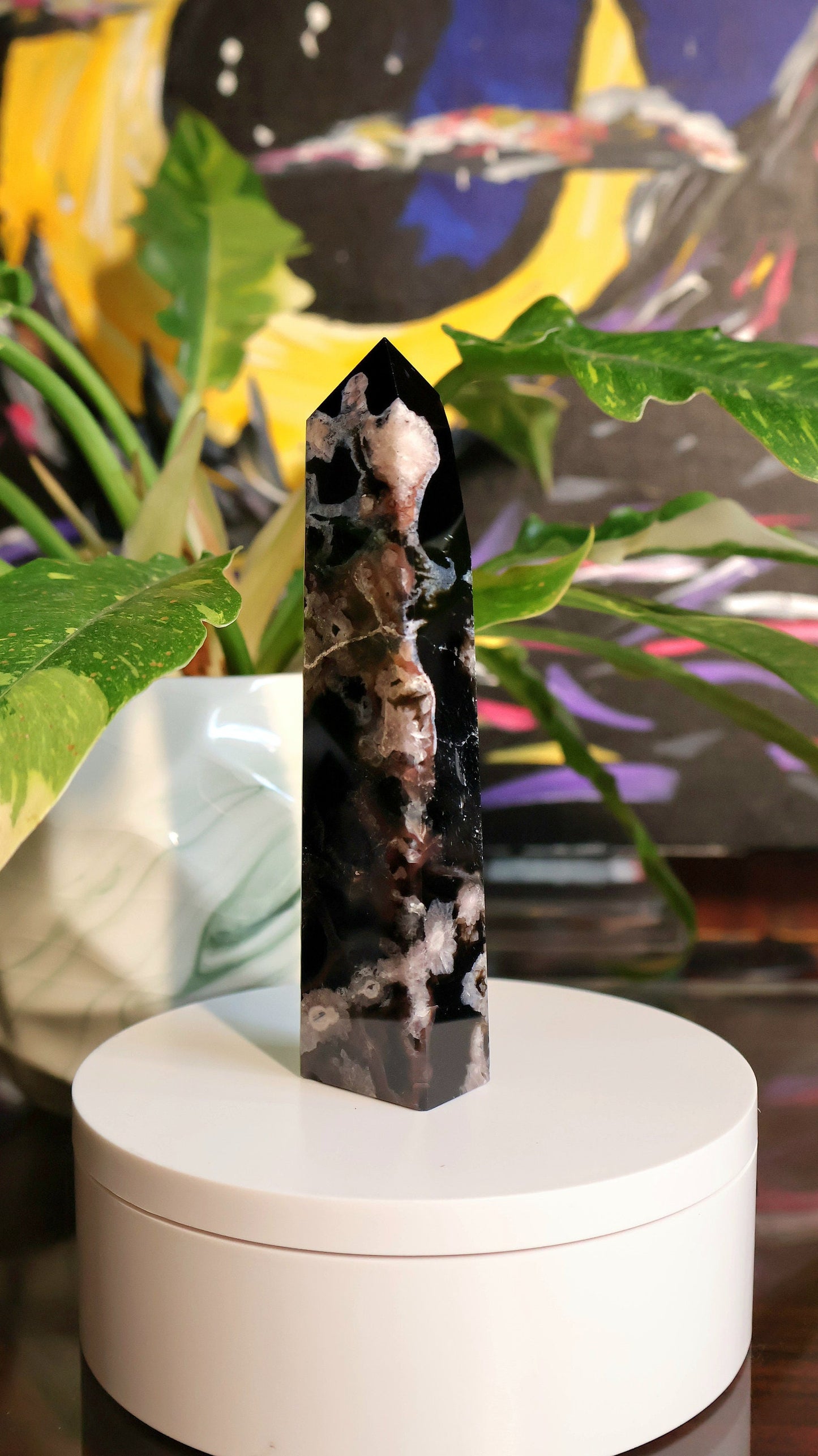 Torre de ágata flor negra 144.6 g Piedra natural