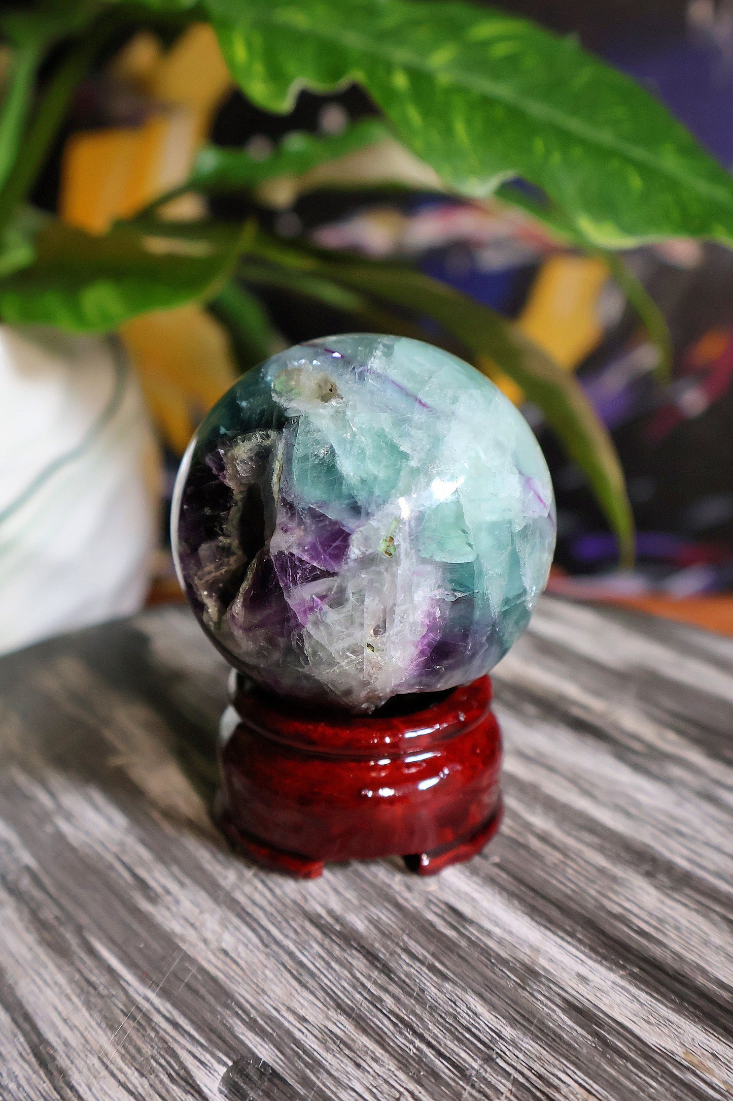Hermosa esfera de fluorita arcoíris de pluma de 9 oz, piedra natural